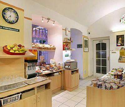 фото отеля Hotel Golden City - Garni