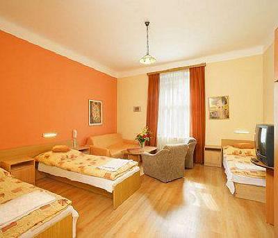 фото отеля Hotel Golden City - Garni