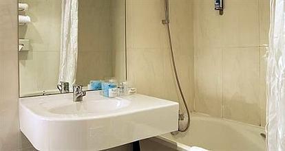 фото отеля Hotel Oceania Rennes