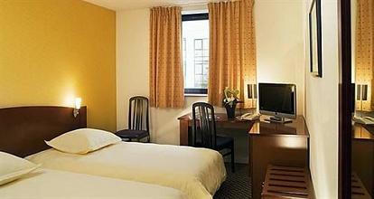 фото отеля Hotel Oceania Rennes