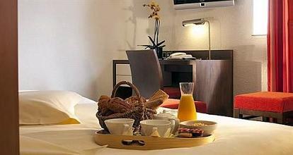 фото отеля Hotel Oceania Rennes