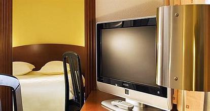фото отеля Hotel Oceania Rennes
