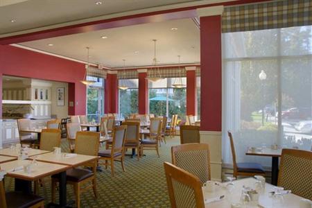 фото отеля Hilton Garden Inn Saratoga Springs