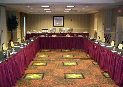 фото отеля Hilton Garden Inn Saratoga Springs