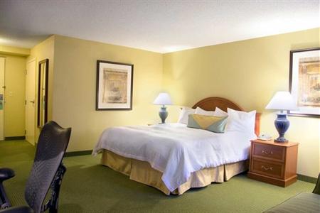 фото отеля Hilton Garden Inn Saratoga Springs