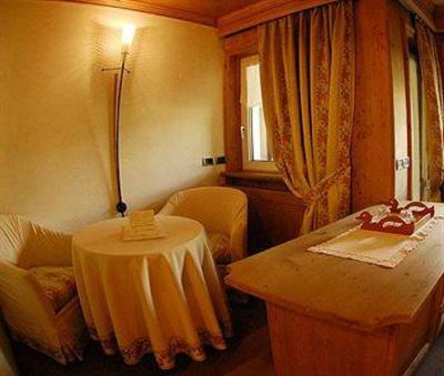 фото отеля Hotel Baita dei Pini