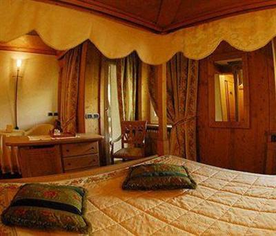 фото отеля Hotel Baita dei Pini