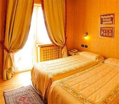 фото отеля Hotel Baita dei Pini