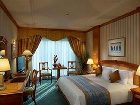 фото отеля Metropolitan Palace Hotel