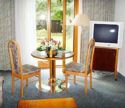 фото отеля Club Hotel Praha Pruhonice