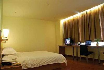фото отеля Yi An Business Hotel