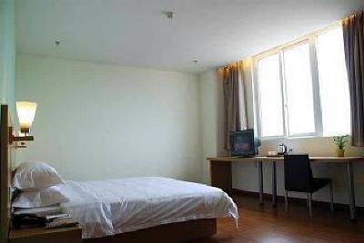 фото отеля Yi An Business Hotel
