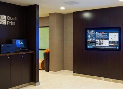 фото отеля Courtyard by Marriott Boulder Longmont