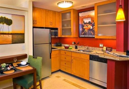 фото отеля Residence Inn Toledo Maumee