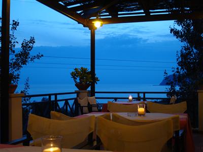 фото отеля Mounda Beach Hotel