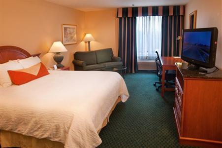 фото отеля Hilton Garden Inn St. Louis Chesterfield