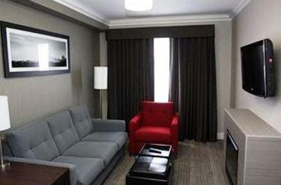 фото отеля Sandman Hotel & Suites Abbotsford