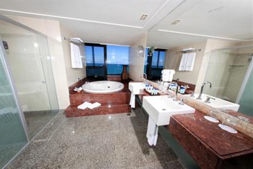 фото отеля Ocean Palace Beach Resort & Bungalows