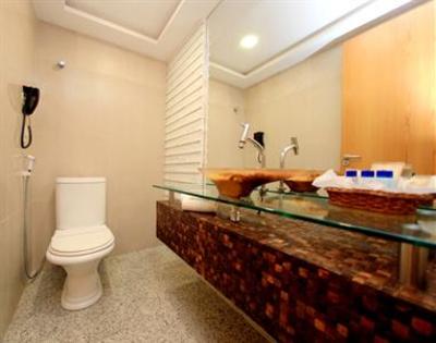 фото отеля Ocean Palace Beach Resort & Bungalows