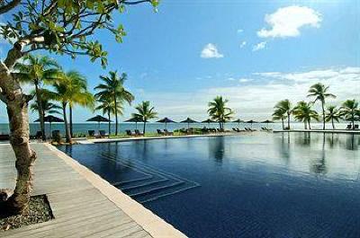 фото отеля Fiji Beach Resort & Spa Managed by Hilton