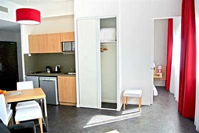 фото отеля Park & Suites Elegance Montpellier