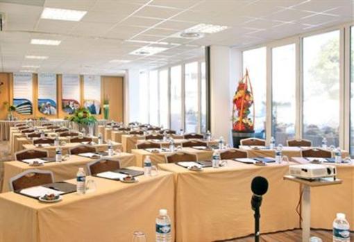 фото отеля Park & Suites Elegance Montpellier