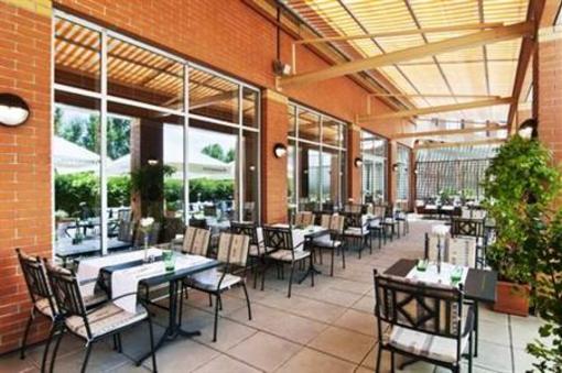 фото отеля Holiday Inn Vienna South