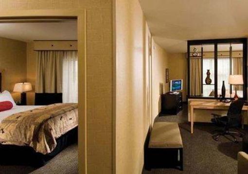 фото отеля Cambria Suites Denver Airport