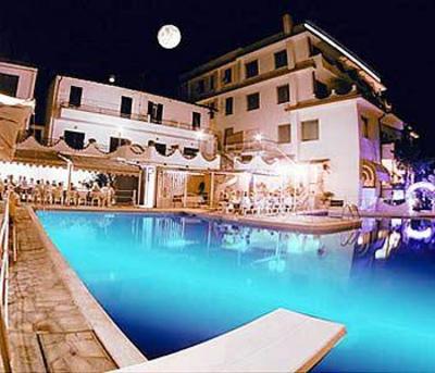 фото отеля Hotel Ariston Montecarlo