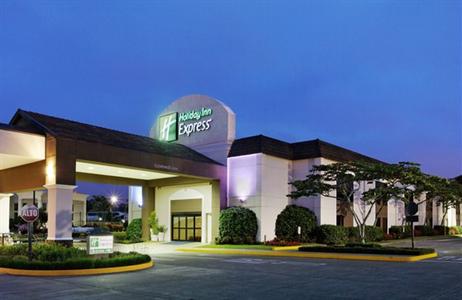 фото отеля Holiday Inn Express San Jose Airport