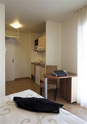 фото отеля 1Ere Avenue Val Senart Hotel Quincy Sous Senart