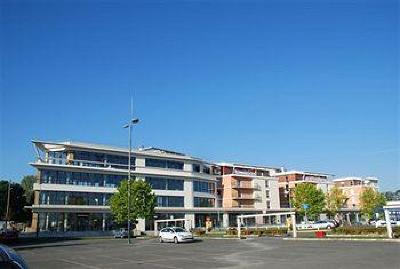 фото отеля 1Ere Avenue Val Senart Hotel Quincy Sous Senart