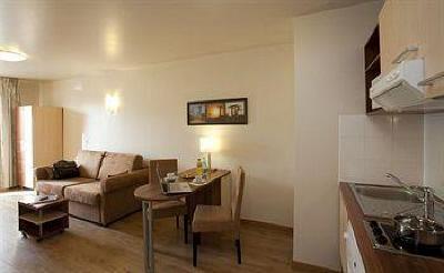 фото отеля 1Ere Avenue Val Senart Hotel Quincy Sous Senart