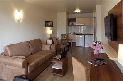 фото отеля 1Ere Avenue Val Senart Hotel Quincy Sous Senart