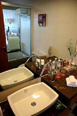 фото отеля Crowne Plaza City Center Ningbo