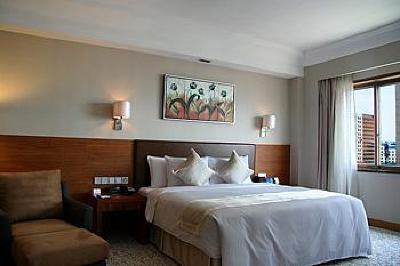 фото отеля Crowne Plaza City Center Ningbo