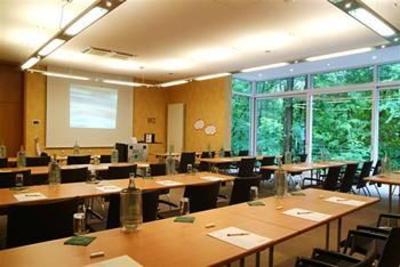 фото отеля Waldhotel Heiligenhaus