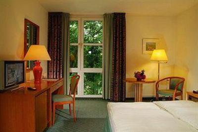 фото отеля Waldhotel Heiligenhaus
