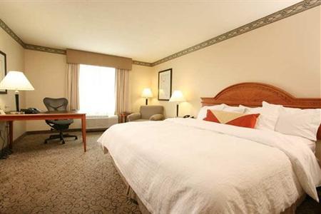 фото отеля Hilton Garden Inn Louisville Airport