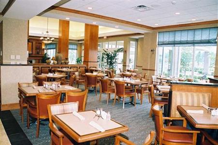 фото отеля Hilton Garden Inn Louisville Airport
