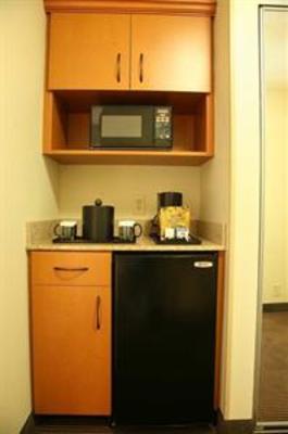 фото отеля Hilton Garden Inn Louisville Airport