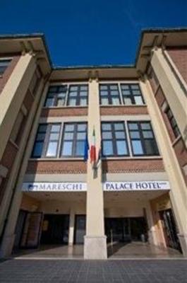 фото отеля Mareschi Palace Hotel