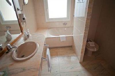 фото отеля BEST WESTERN Subur Maritim