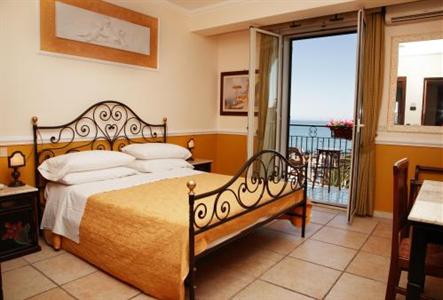 фото отеля Villa Linda