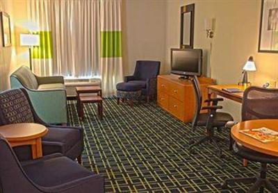 фото отеля Fairfield Inn & Suites Charleston Airport/Convention Center