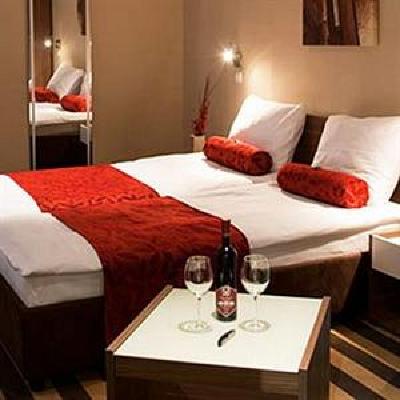 фото отеля Balkan Hotel Garni