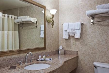 фото отеля Doubletree Hotel Burlington