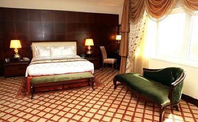 фото отеля Armed Forces Officers Club & Hotel