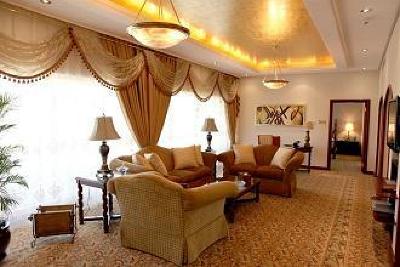 фото отеля Armed Forces Officers Club & Hotel