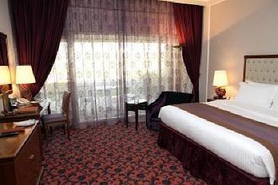 фото отеля Armed Forces Officers Club & Hotel